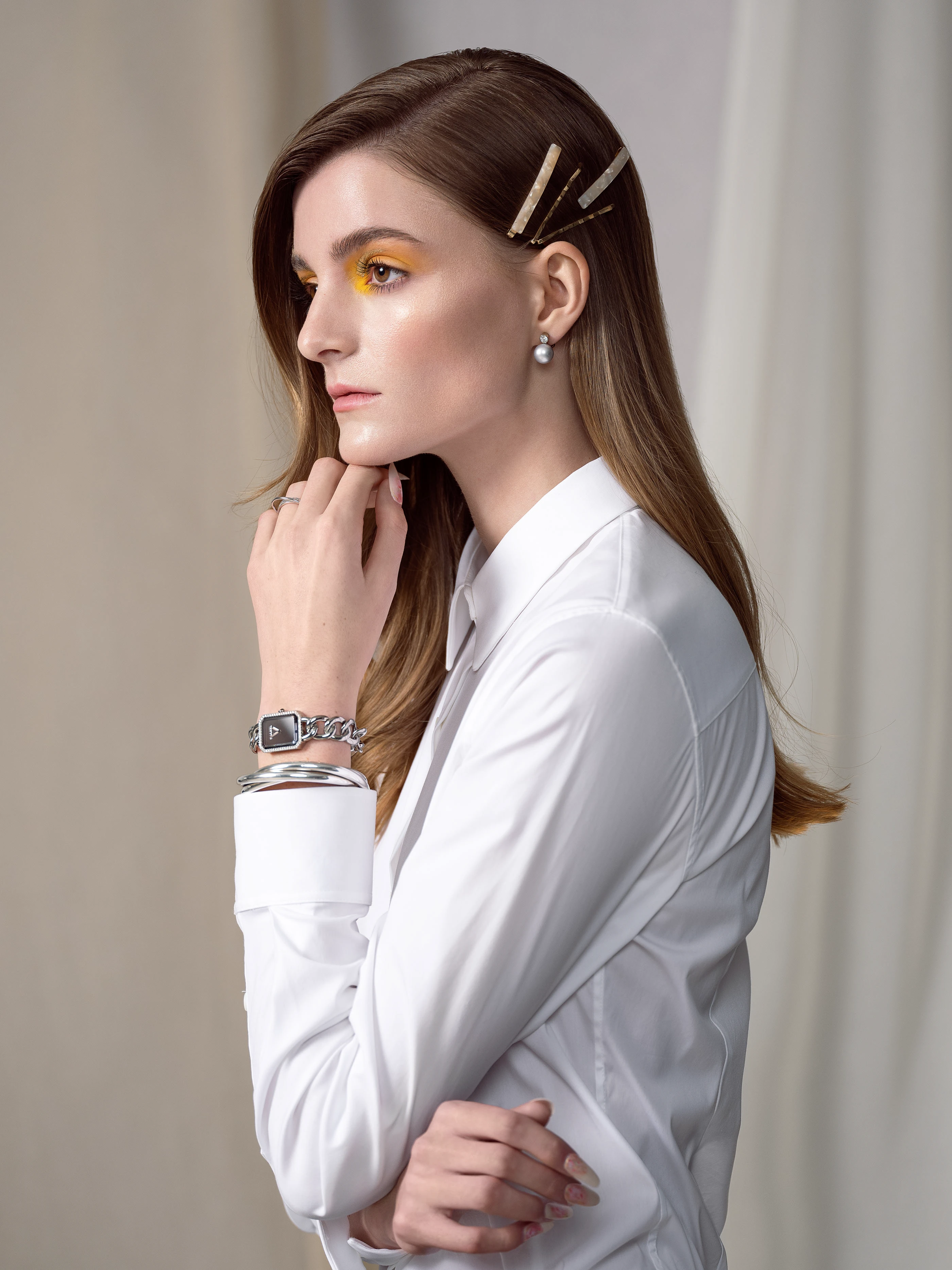 All About Accessories for Avenue Magazine